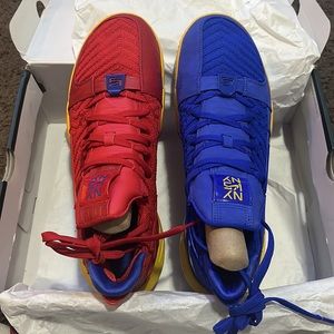 LeBron 16 NY vs NY Nike Shoes